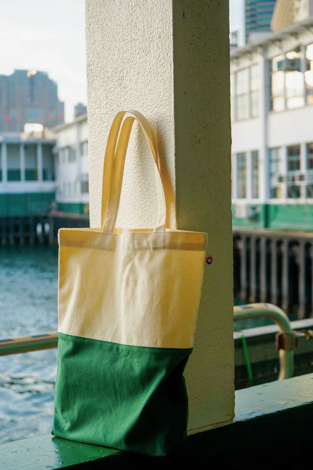 Star Ferry New Merchandise Tote Bag Green White Pattern